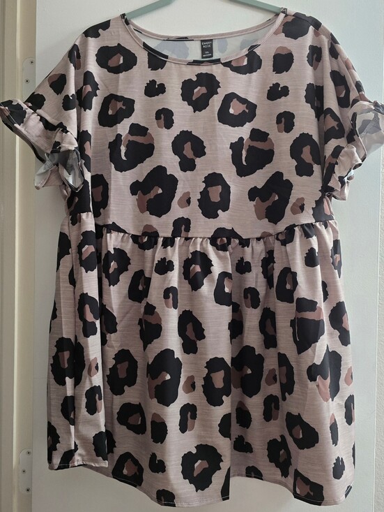 Emery Rose Tops - 71 Emery Rose Animal Print Babydoll Tunic Top in Brown, Tan, & Black
